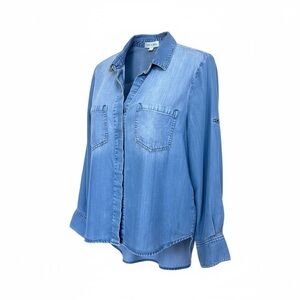Anthropologie Women’s Cloth & Stone Chambray Shirt
Blue Distressed Size S